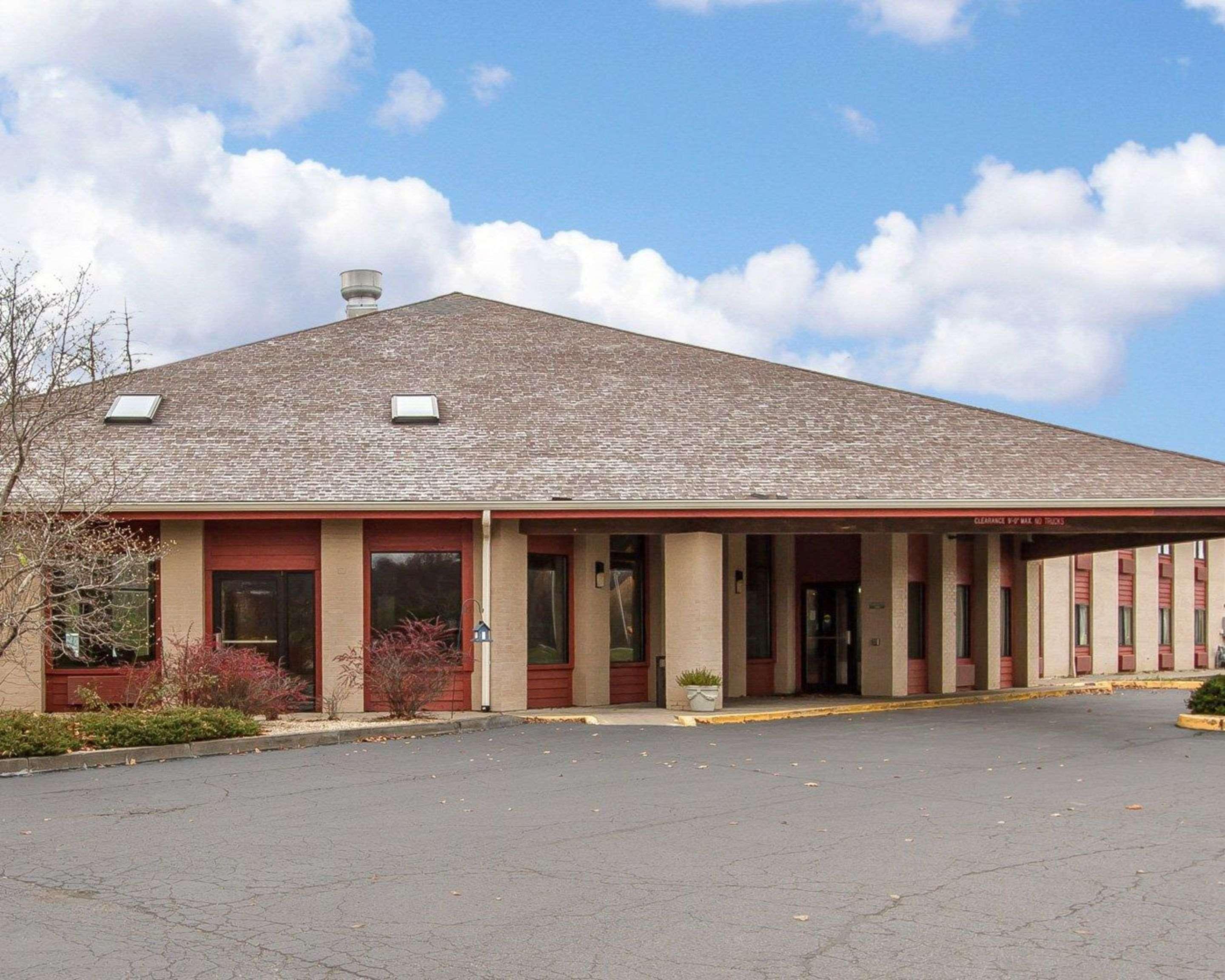 Quality Inn Macomb Near University Area Extérieur photo