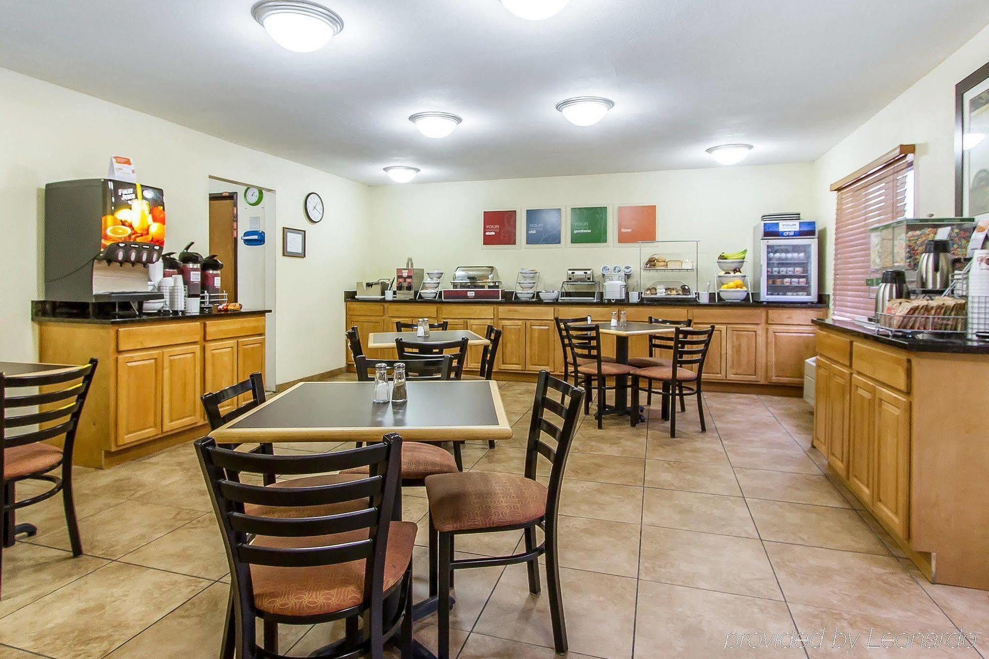 Quality Inn Macomb Near University Area Extérieur photo