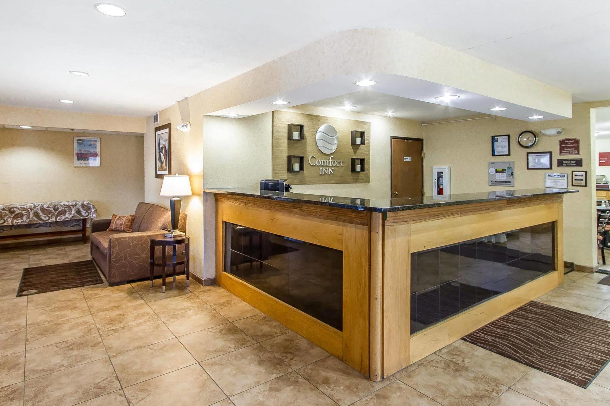 Quality Inn Macomb Near University Area Extérieur photo